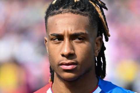 Chelsea Suffers Major Setback as Michael Olise Rejects £35m Transfer in Favor of New Crystal Palace Contract
