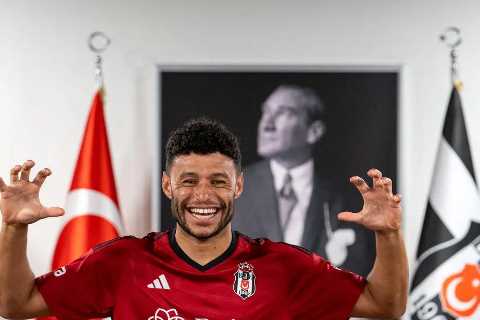 Former Premier League Star Alex Oxlade-Chamberlain Shocked at Former Teammate's Football Skills