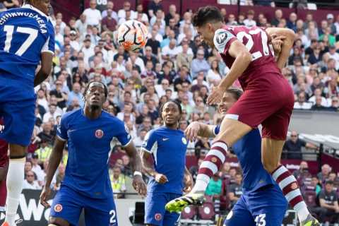 West Ham Stuns Chelsea with 3-1 Victory: Poch in Trouble Despite Big Spending