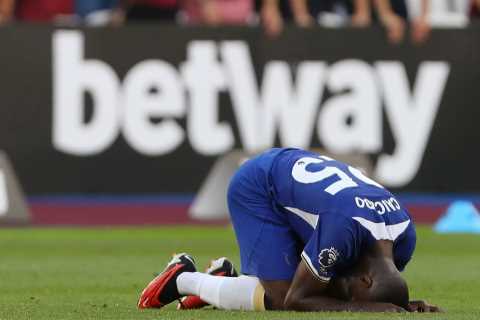 Pressure Mounts on Mauricio Pochettino as Chelsea Prepare to Face Luton
