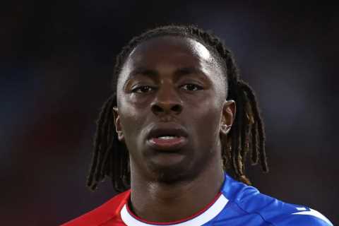 Crystal Palace Set to Offer New Contract to Midfielder Eberechi Eze