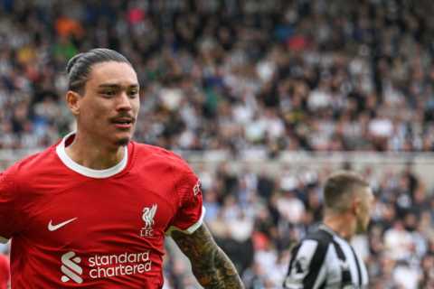 Darwin Nunez Credits Former Premier League Manager for Stunning Two-Goal Cameo After Zoom Chat