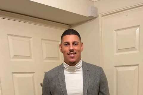 Former Premier League Youngest Player Retires at 32
