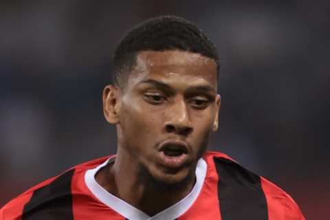 Man Utd Eyeing Nice Defender as Varane Gets Injured