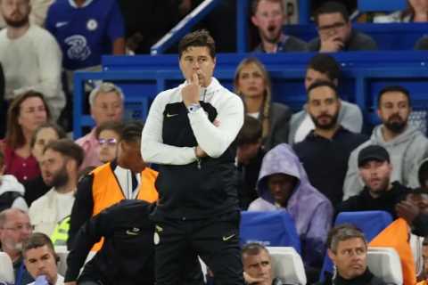 Chelsea Fans Upset with Pochettino's Tactics Against Nottingham Forest