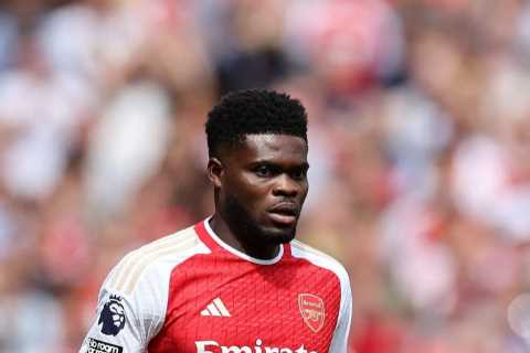 Arsenal Star Thomas Partey Could be Sidelined for Three Months with Hamstring Injury