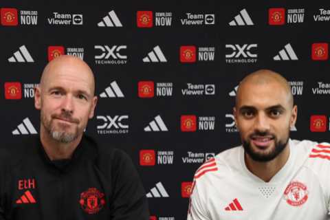 How World Cup Hero Chooses Man Utd