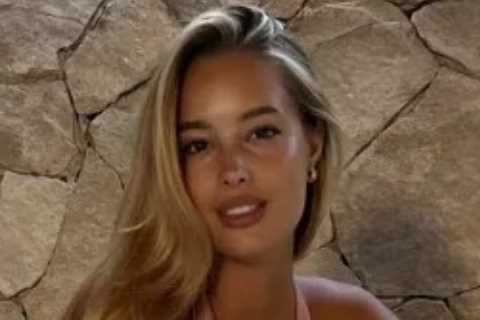 Former Premier League Wag and ‘world’s hottest woman’ stuns in swimsuit as fans say ‘my goodness, what are you?’