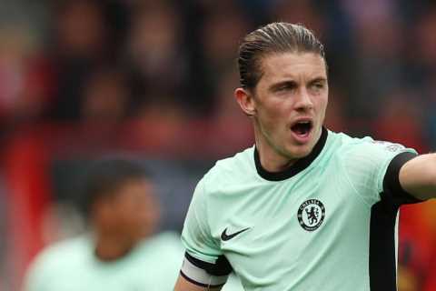 Conor Gallagher loses his cool with Enzo Fernandez during Chelsea's disappointing draw at Bournemouth