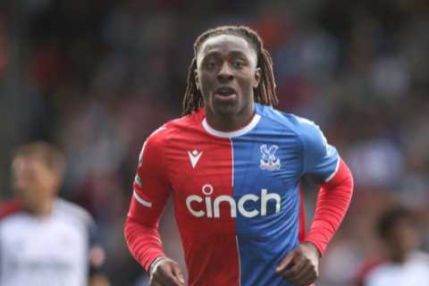 Ebere Eze Considered for Transfer to Tottenham as Premier League Clubs Compete for English Star