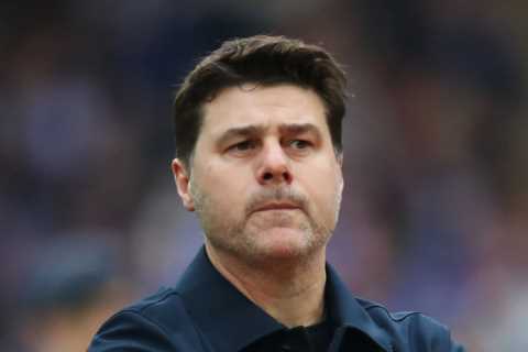 'Gary, what have you done?' – Pochettino slams Neville AGAIN after Chelsea 'billion-pound bottle jobs' jibe