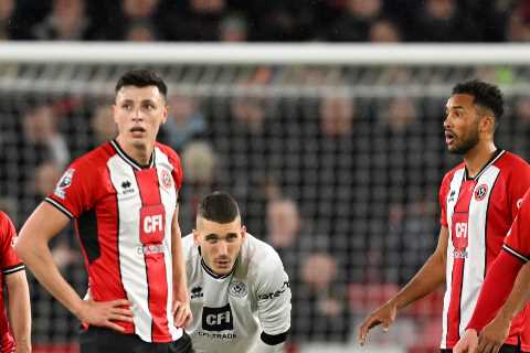 Jamie Carragher Criticizes Sheffield United's Performance Against Arsenal
