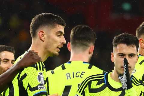 Arsenal Poised to Claim Top Spot in Premier League Showdown Against Brentford