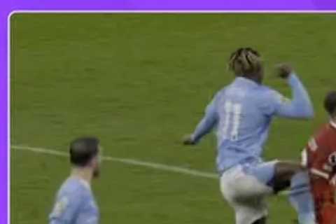 Jurgen Klopp Confronts Referee After VAR Call Saves Man City at Anfield