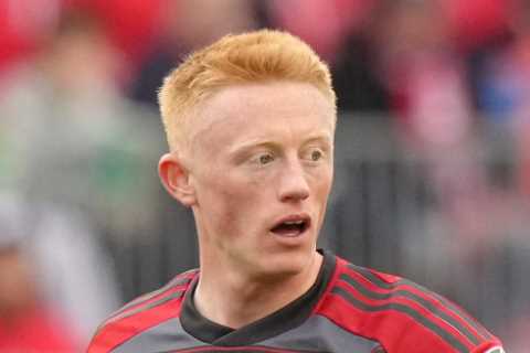 Forgotten Premier League Star 'Goes Full Inbetweeners' in MLS Debut