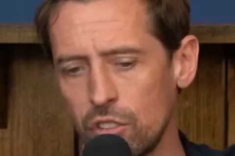 Peter Crouch's Controversial Top Five Strikers Ranking Sparks Fan Outrage