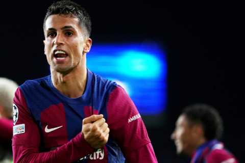 Arsenal eyeing Joao Cancelo as Barcelona struggle to secure permanent deal