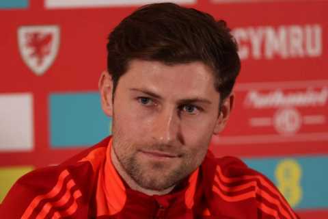 Ben Davies Confirms £400-a-Week Salary at Start of Career