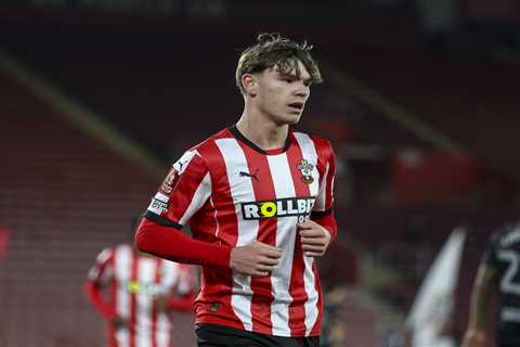 Manchester United Eyes £100m Southampton Sensation Tyler Dibling