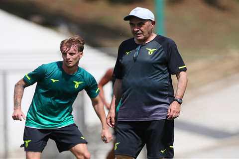 Maurizio Sarri Rushed to Hospital Mid-Training – The 66-Year-Old's Health Scare That Had Everyone Panicking