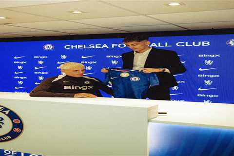 Roberto Garnacho Just Became Chelsea's Most Annoying Problem